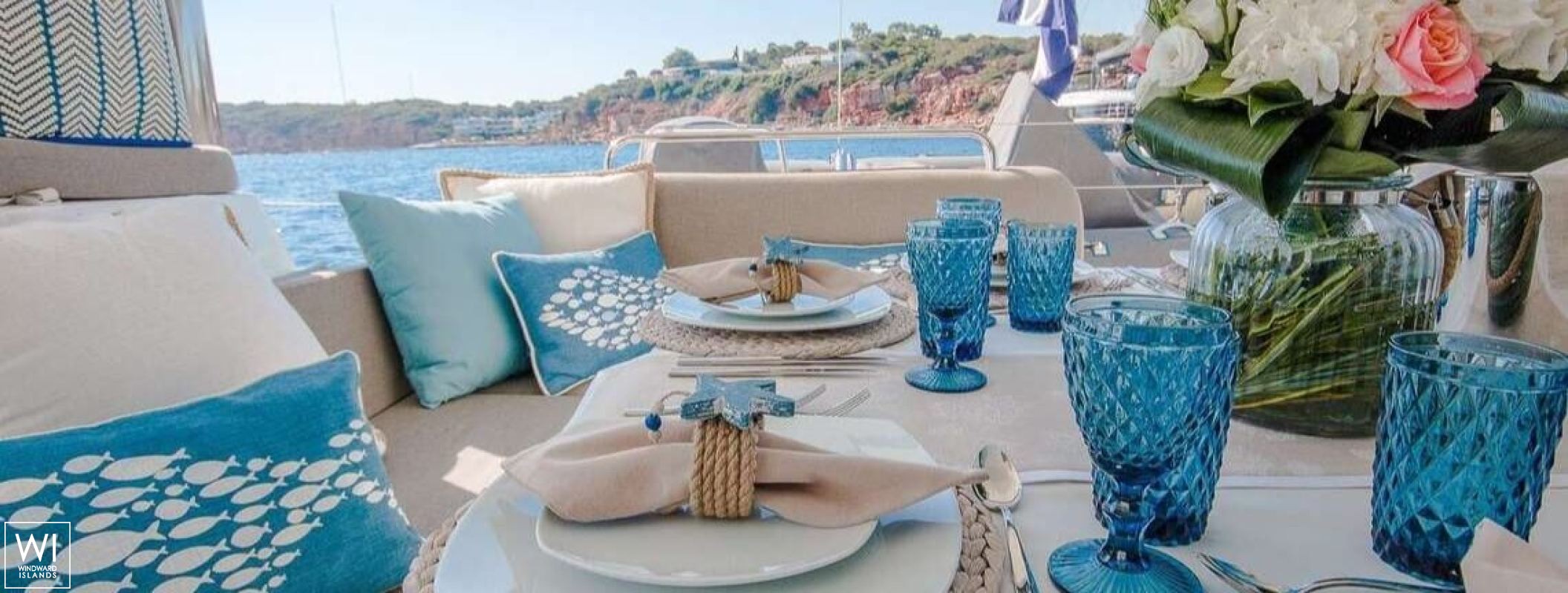 Lucky Clover  Lagoon Catamaran Lagoon 52 Exterior 12