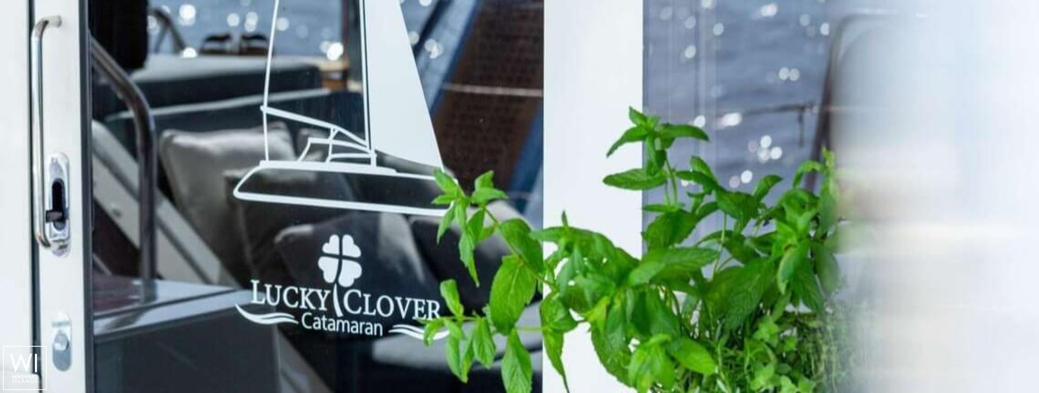 Lucky Clover  Lagoon Catamaran Lagoon 52 Exterior 18