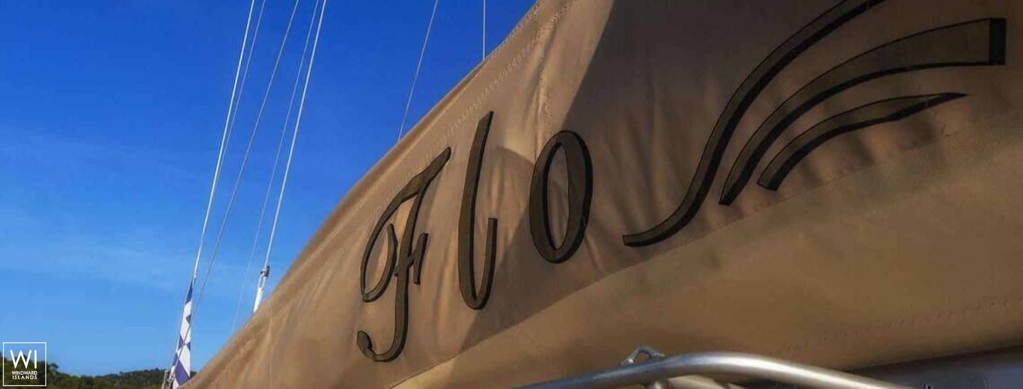 FLO  Lagoon Catamaran Lagoon 52 Exterior 11