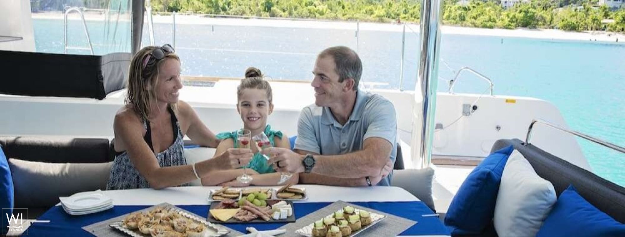 ISLAND HOPPIN'  Lagoon Catamaran Lagoon 52 Exterior 7