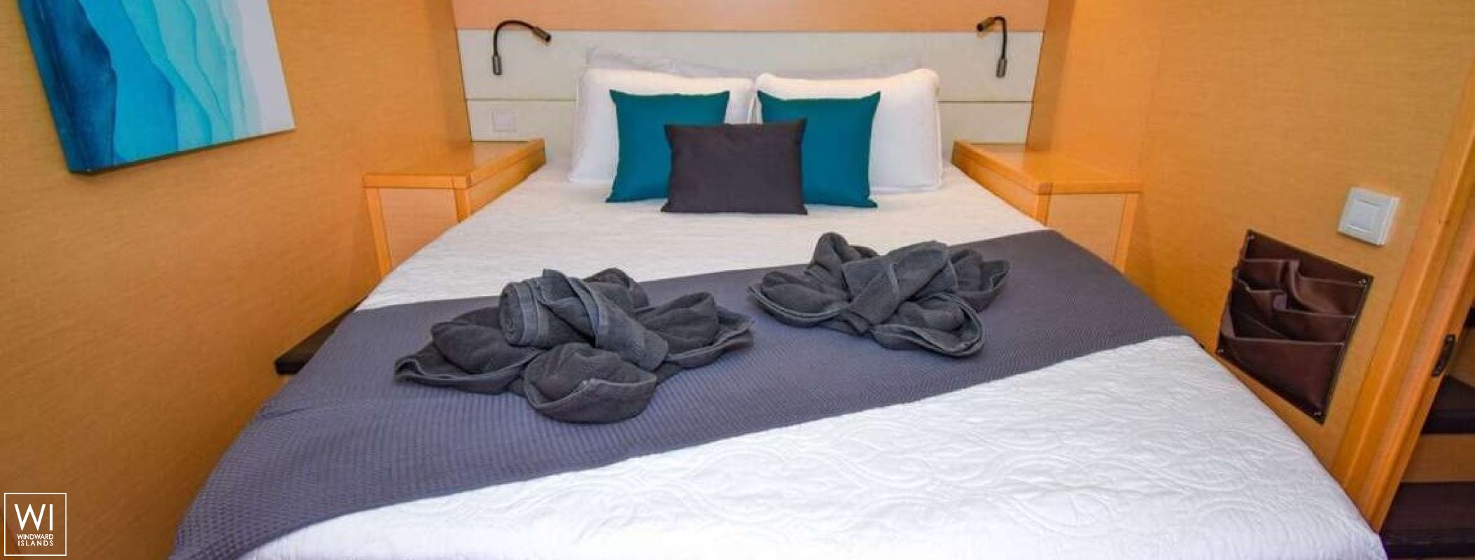 SHANGRI LA   Lagoon Catamaran Lagoon 52 Interior 18