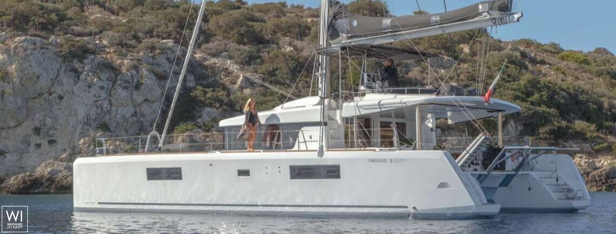 ONEIDA  Lagoon Catamaran Lagoon 52 Exterior 2