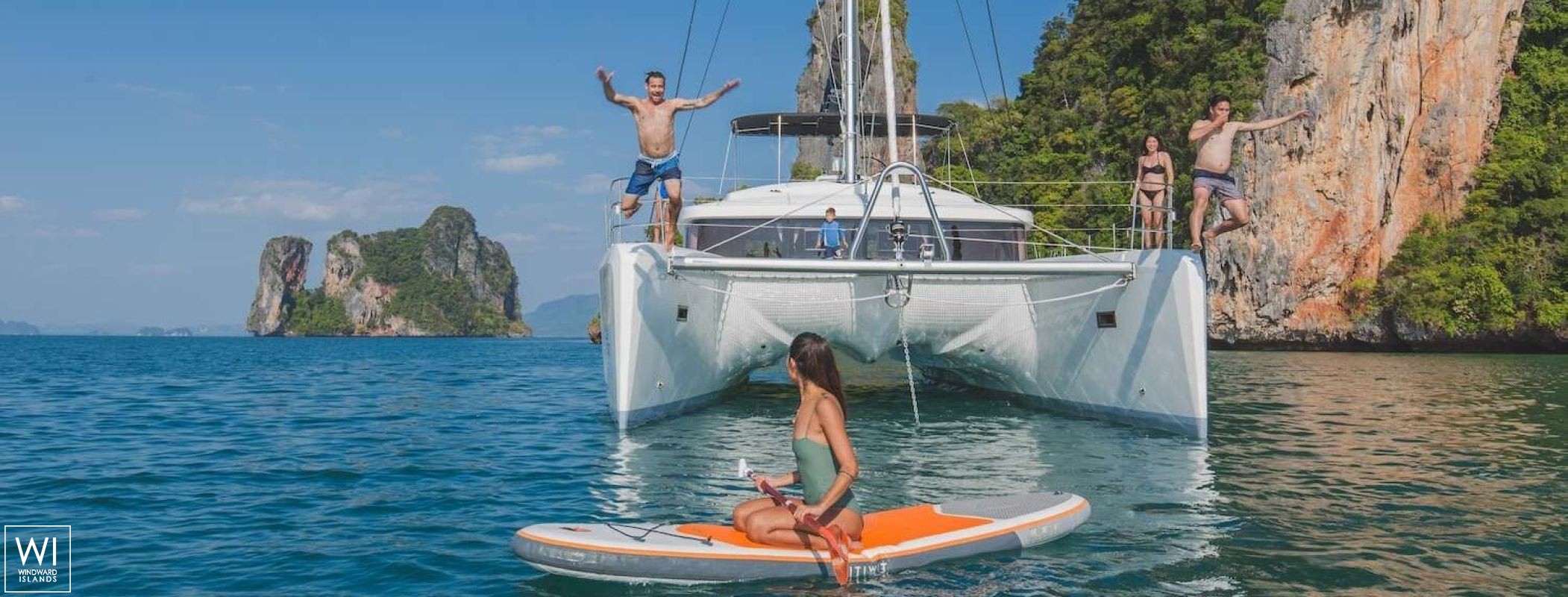 BLUE MOON  Lagoon Catamaran Lagoon 52 Exterior 11