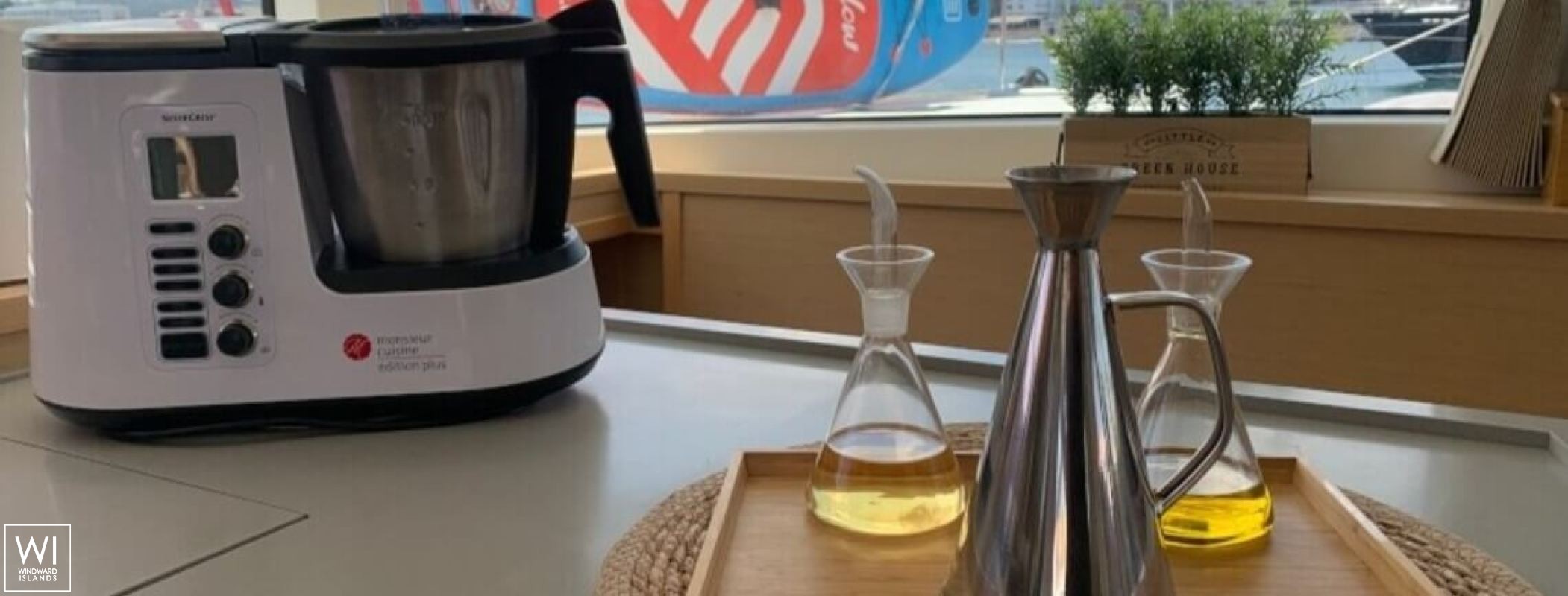 GOA 10  Lagoon Catamaran Lagoon 52 Exterior 14