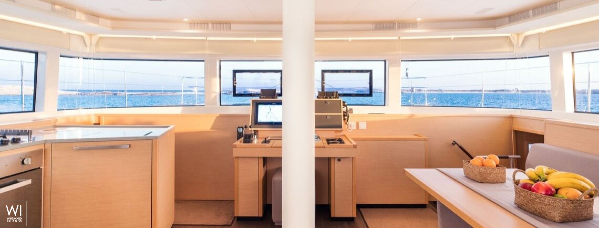 FLOW  Lagoon Catamaran Lagoon 52 Interior 21