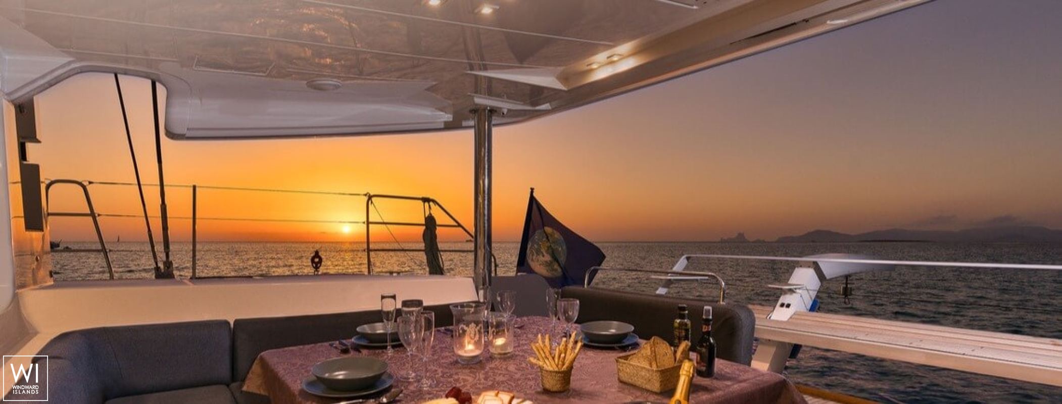 FLOW  Lagoon Catamaran Lagoon 52 Exterior 11