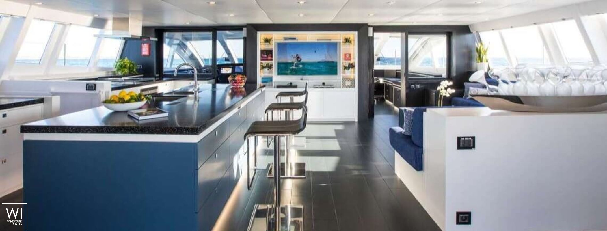 Cartouche   Blue Coast 95 Interior 1