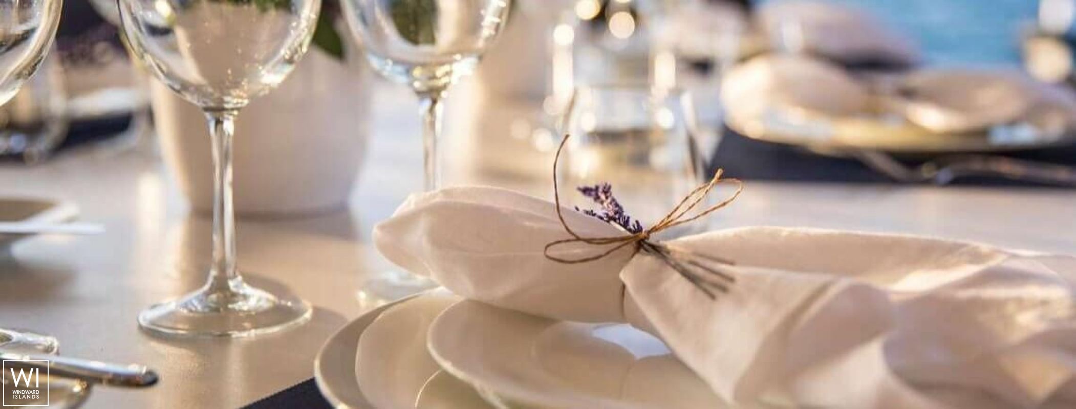 Cartouche   Blue Coast 95 Interior 1