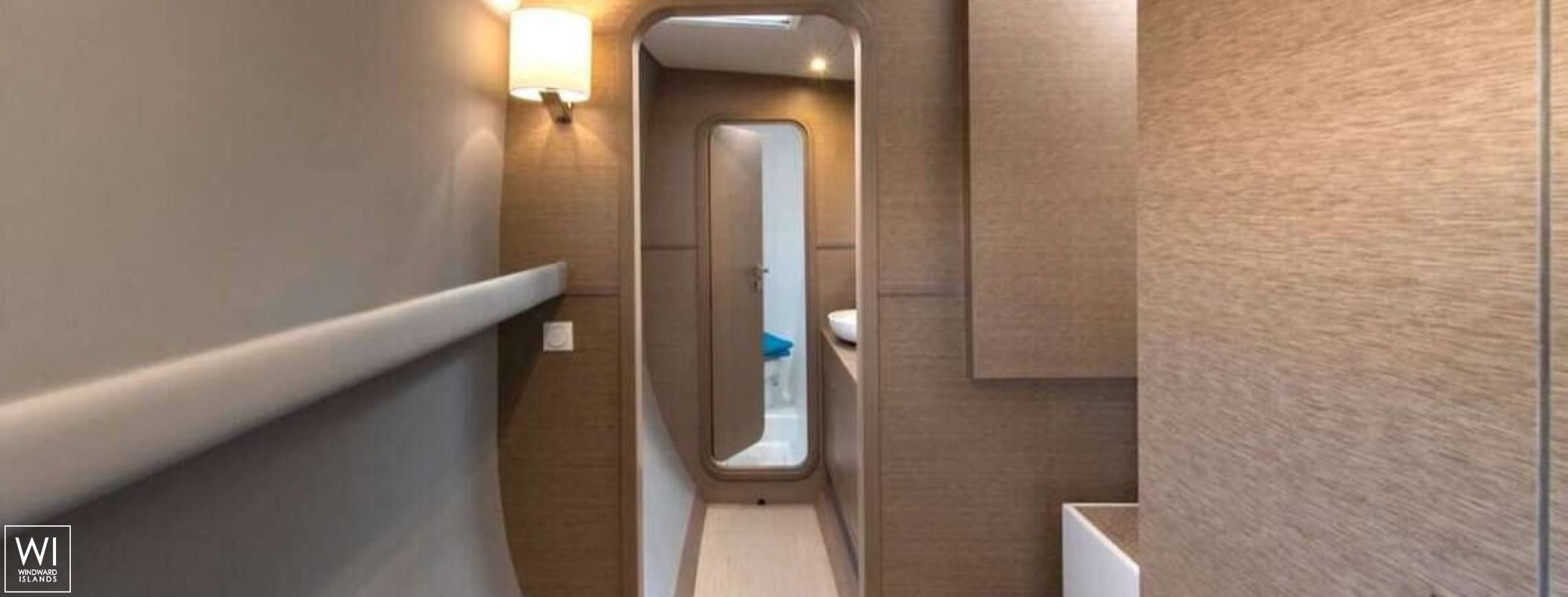 L'octant  Neel Trimarans Neel 51 Interior 18