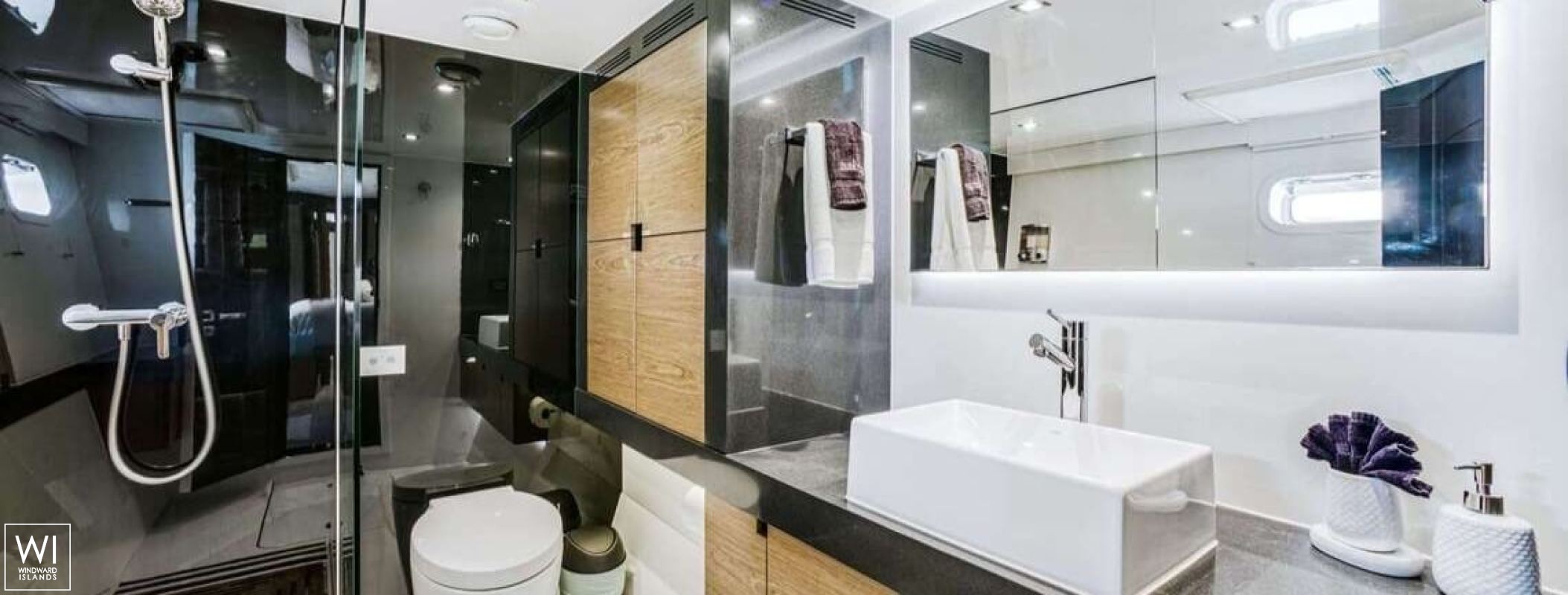 EUPHORIA  Sunreef Yachts Sail Sunreef 60 Interior 1