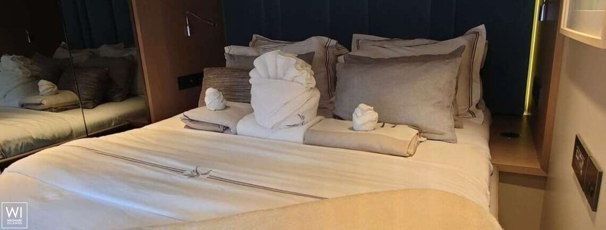 GYRFALCON  Sunreef Yachts Sail Sunreef 60 Interior 24