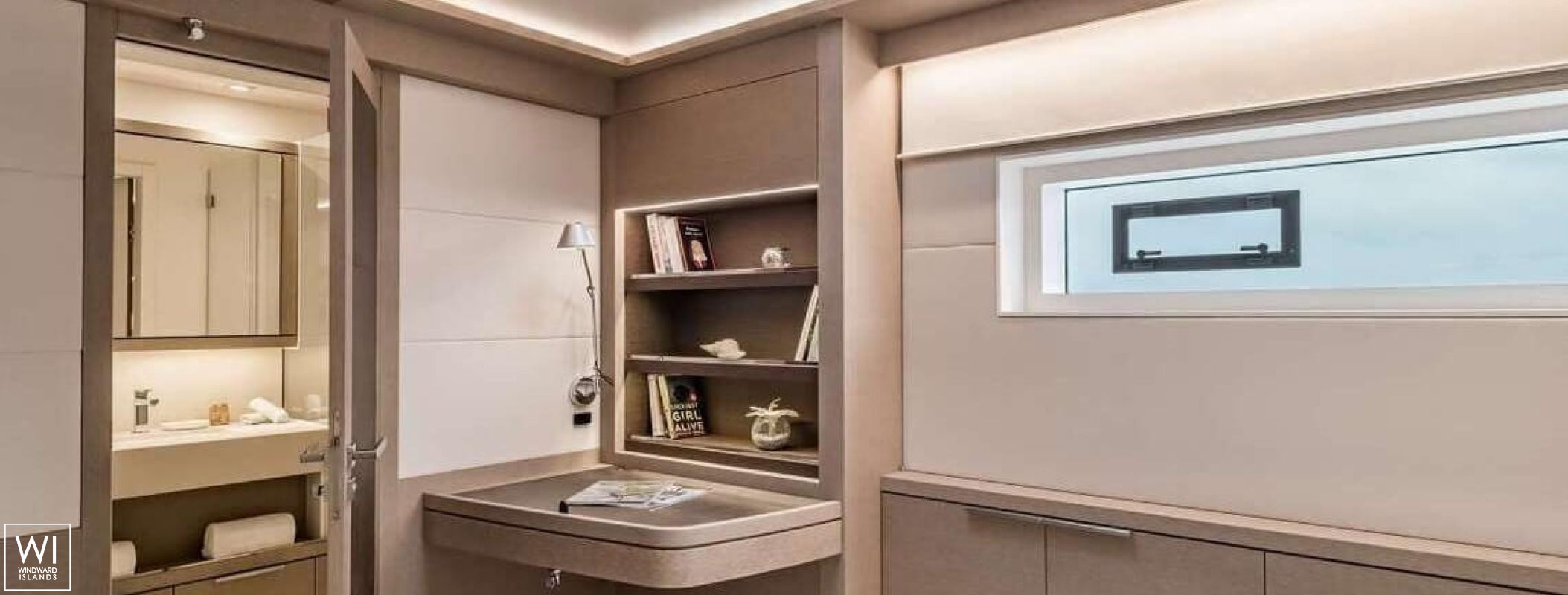 Frenchwest  Lagoon Catamaran Power 78 Interior 19