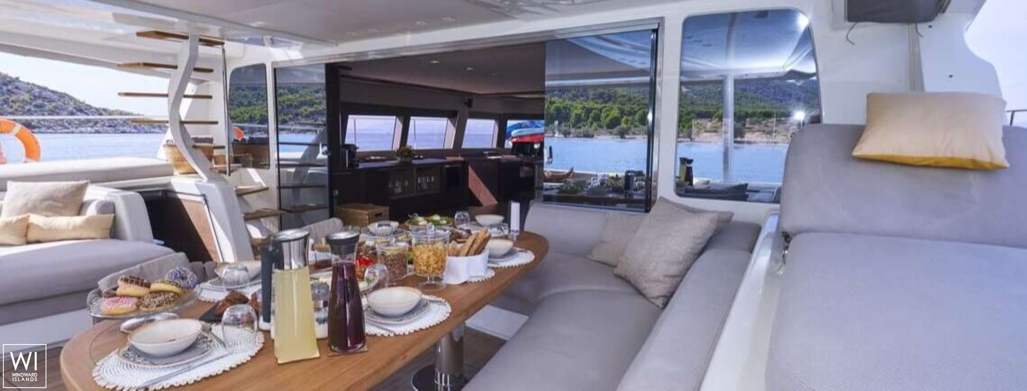 CRAZY HORSE  Lagoon Catamaran Power 78 Exterior 1