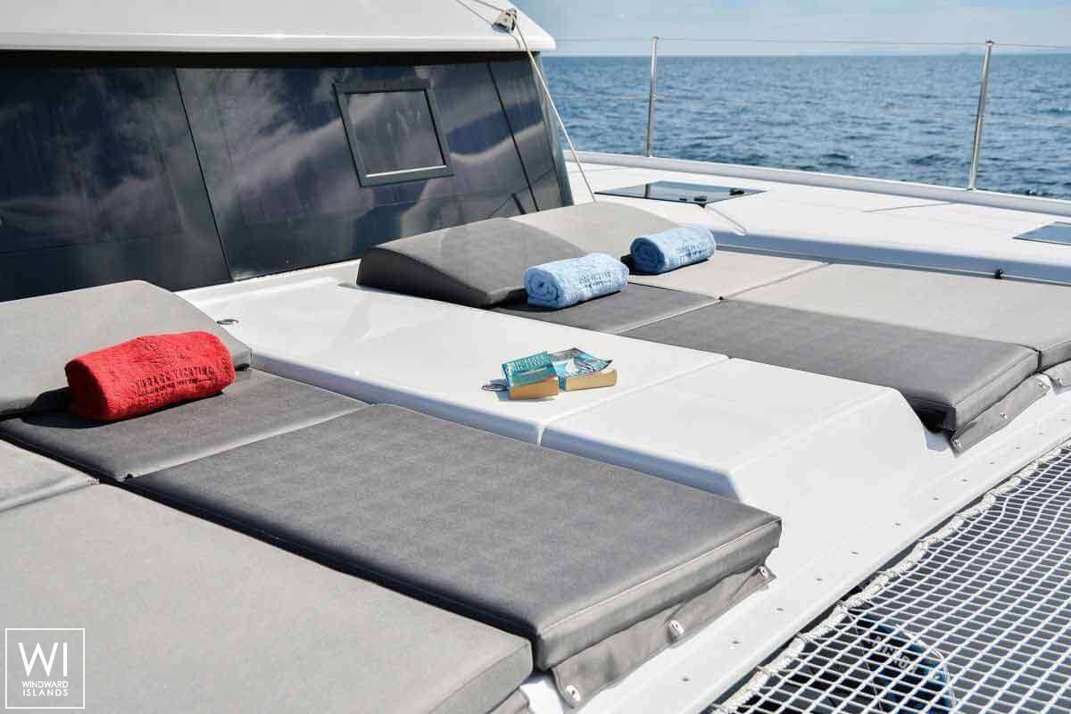 JOVY  Dufour Yachts Dufour 48 Exterior 4