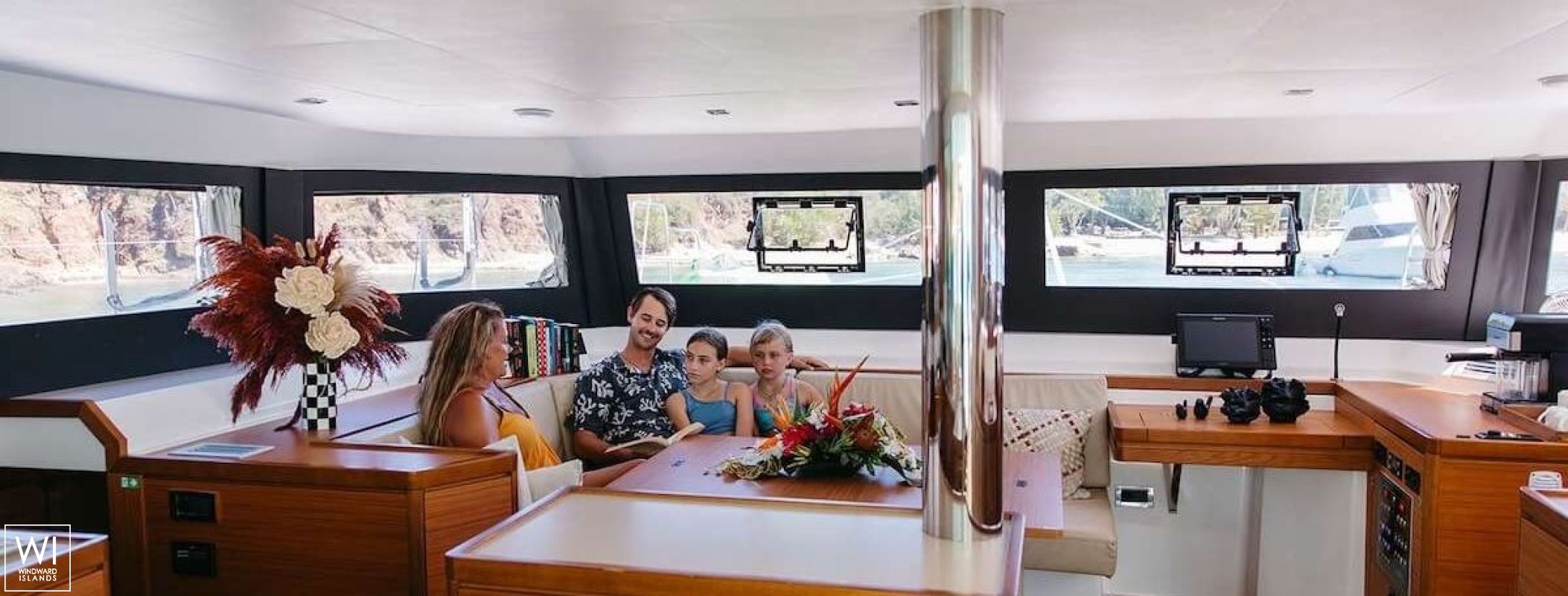 Aquanimity  Dufour Yachts Dufour 48 Interior 16