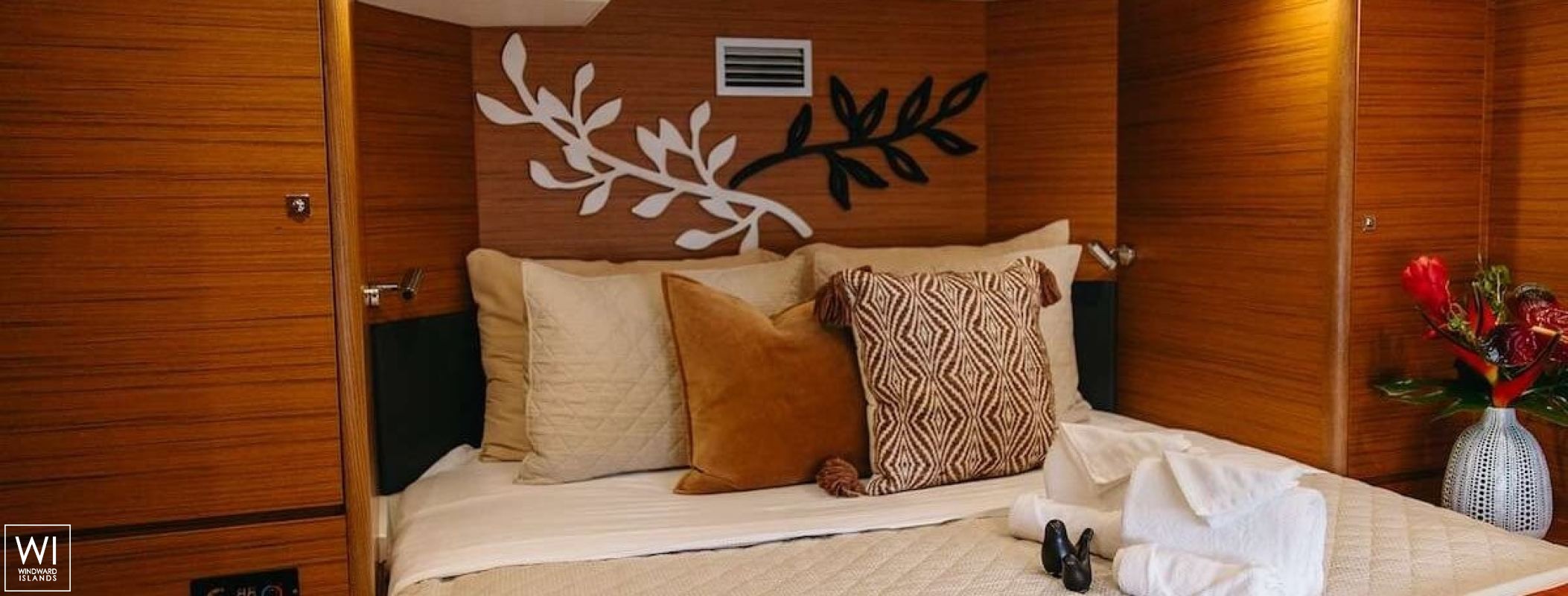 Aquanimity  Dufour Yachts Dufour 48 Interior 19