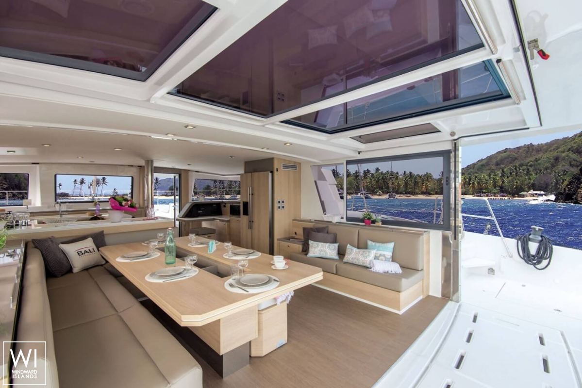 Bali 5.4 Catana Catamaran Interior 7