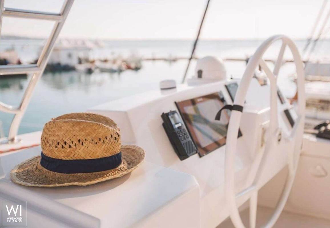 ELENA  Catana Catamaran Bali 5.4 Exterior 1