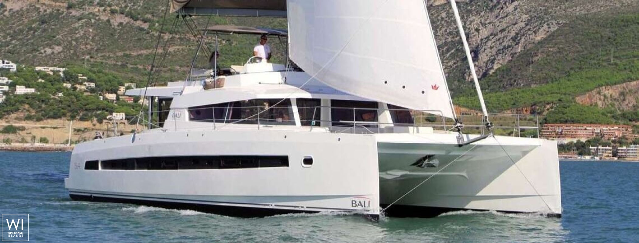Bali 5.4 Catana Catamaran Exterior 1
