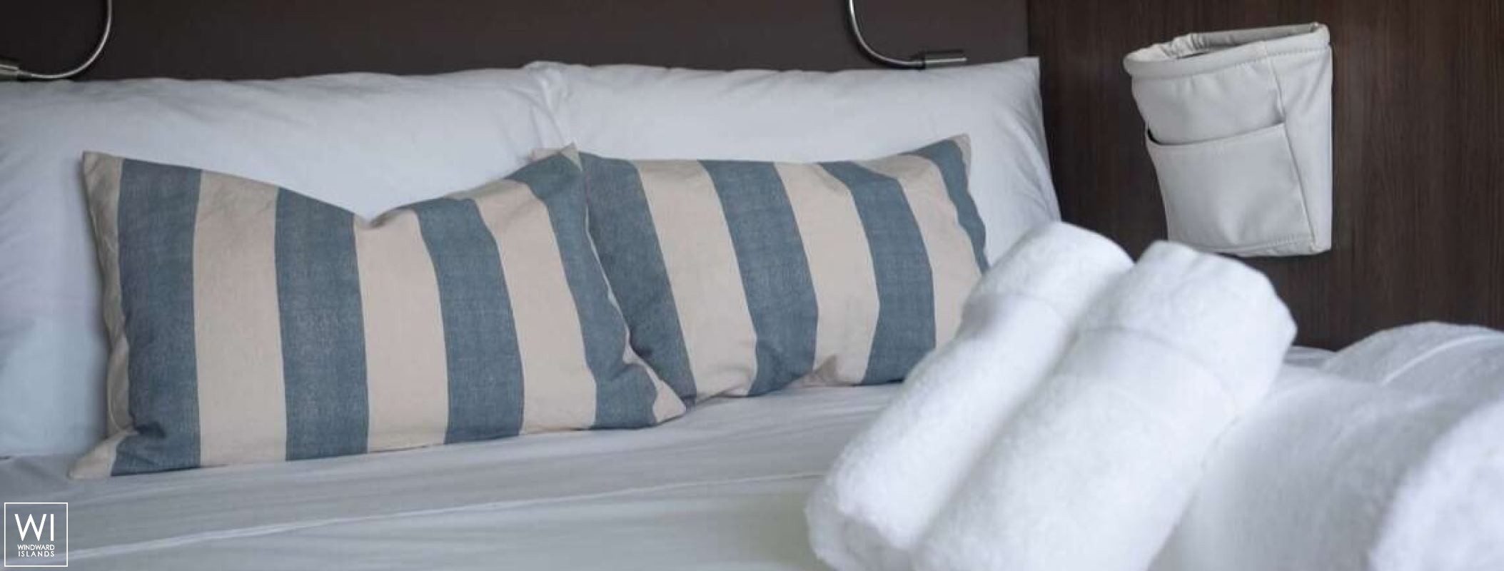 MIM OCEAN 3  Catana Catamaran Bali 5.4 Interior 1