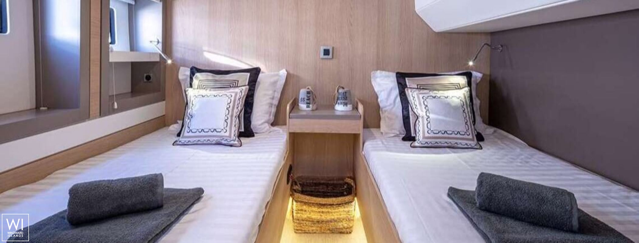 License to chill  Catana Catamaran Bali 5.4 Interior 1