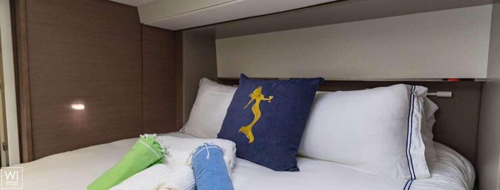 BIG NAUTI  Catana Catamaran Bali 5.4 Interior 17