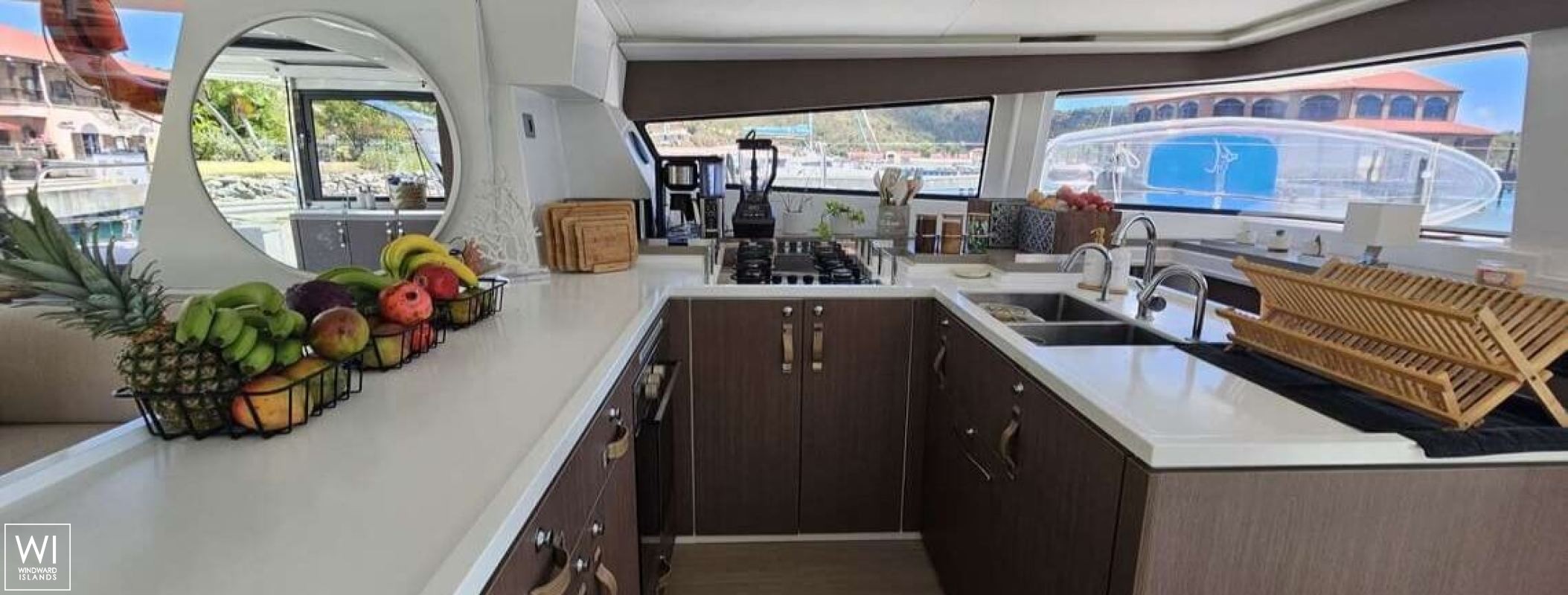 Crystal Dreams  Catana Catamaran Bali 5.4 Interior 15