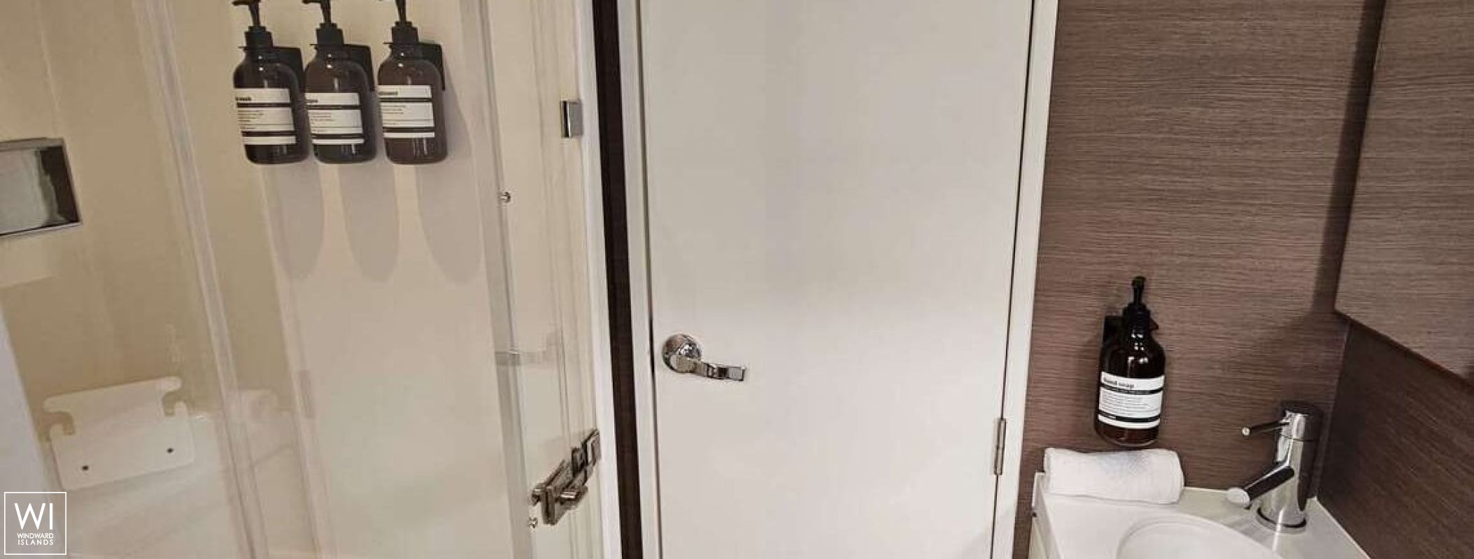 Crystal Dreams  Catana Catamaran Bali 5.4 Interior 18