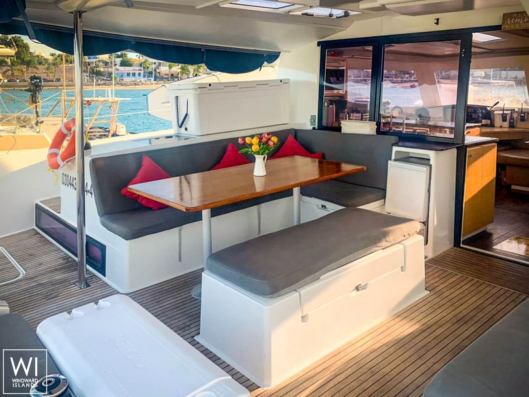 KAILANI   Fountaine Pajot Helia 44 Exterior 5