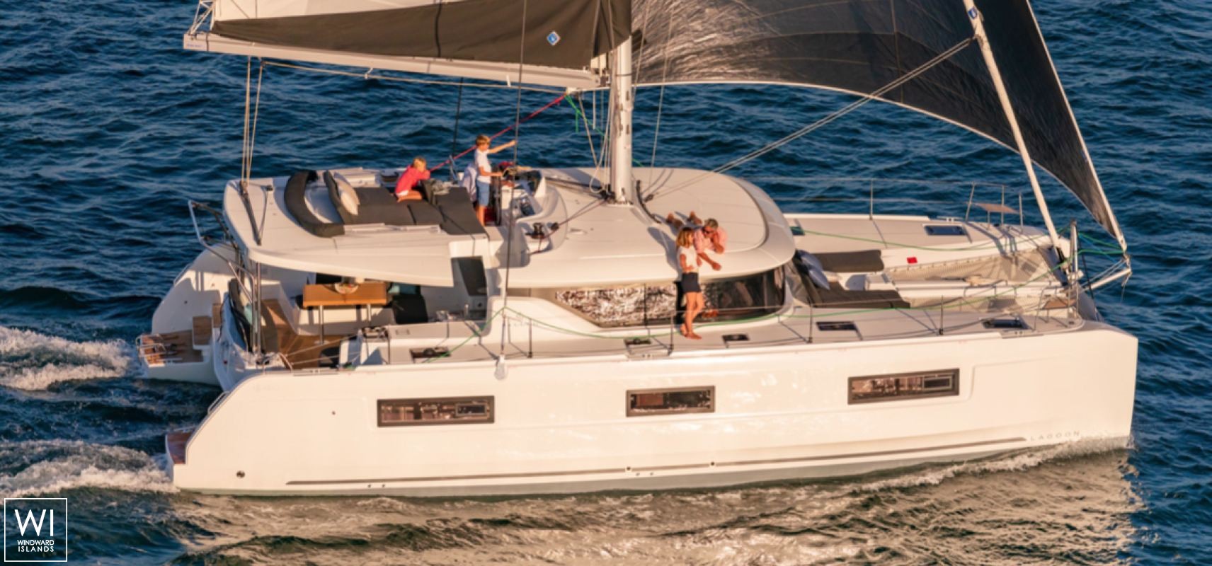 Lagoon 46 Lagoon Catamaran Exterior 3