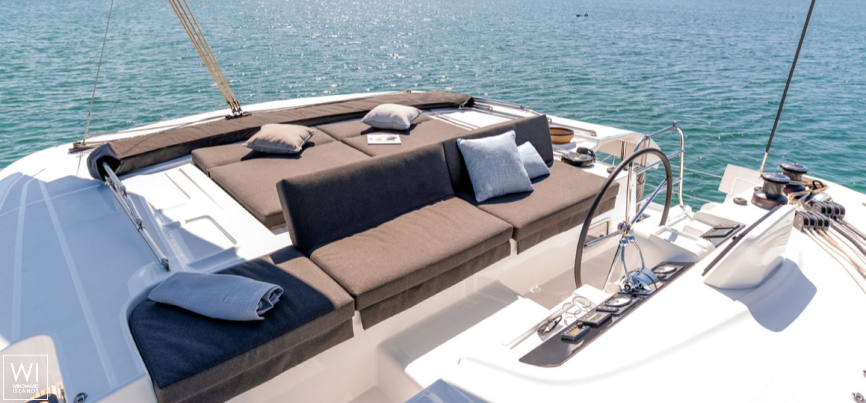 Lagoon 46 Lagoon Catamaran Exterior 4