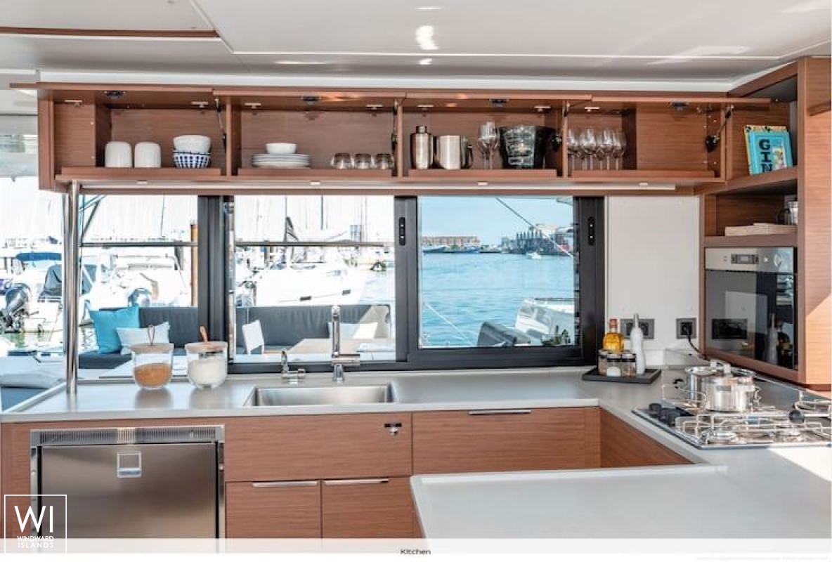 Lagoon 46 Lagoon Catamaran Interior 6