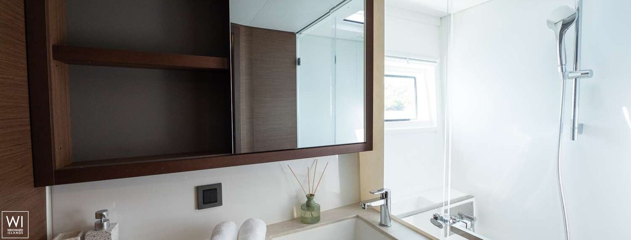 Lagoon 46 Lagoon Catamaran Interior 8