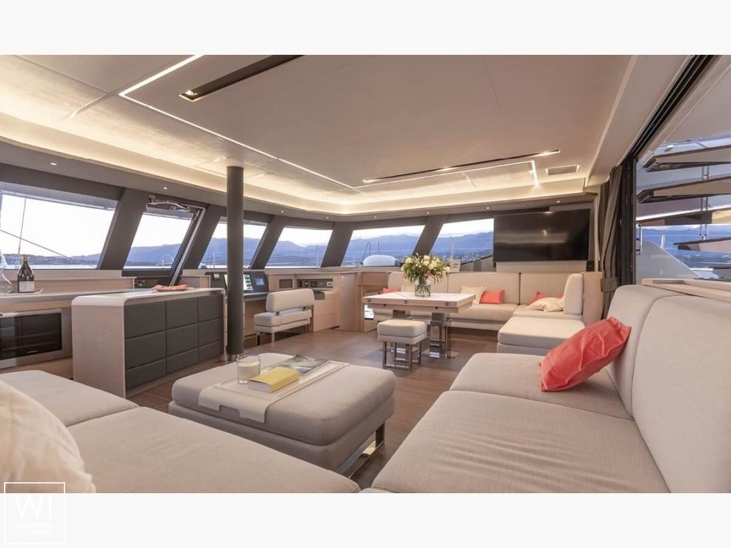 Floramye  Fountaine Pajot Alegria 67 Interior 4