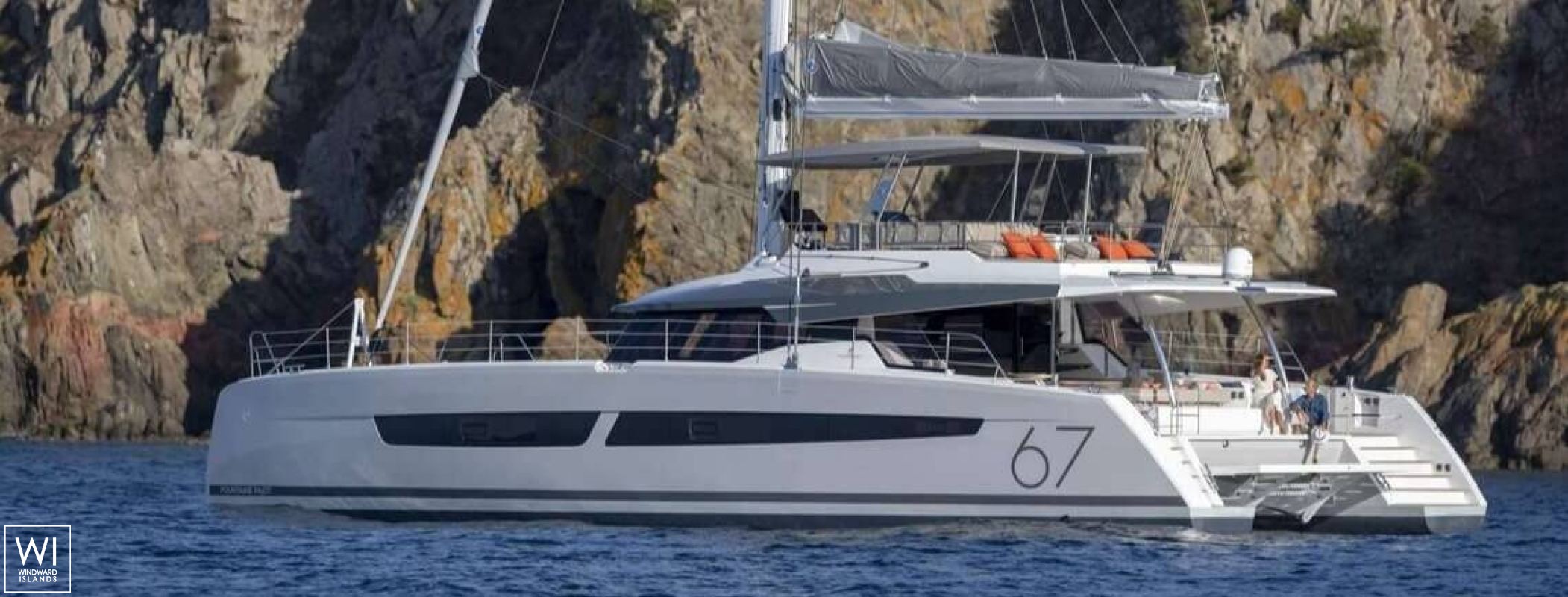 AETHER (ex NUMBER ONE) Fountaine Pajot Alegria 67 Exterior 4