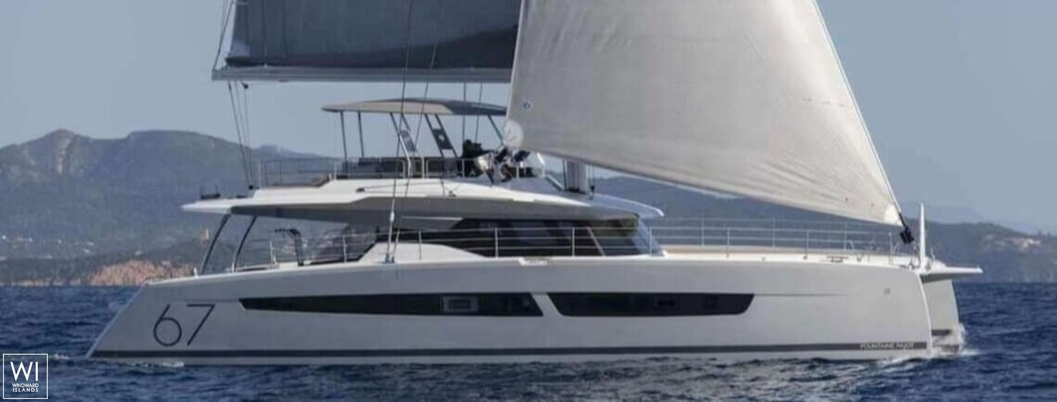 INSPIRANTE  Fountaine Pajot Alegria 67 Exterior 2