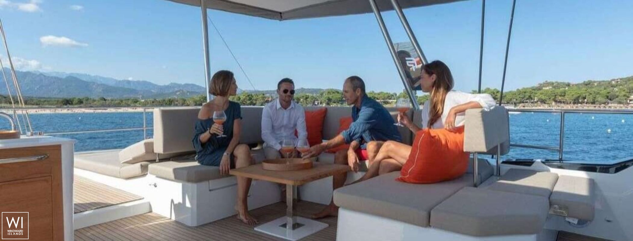 INSPIRANTE  Fountaine Pajot Alegria 67 Exterior 12