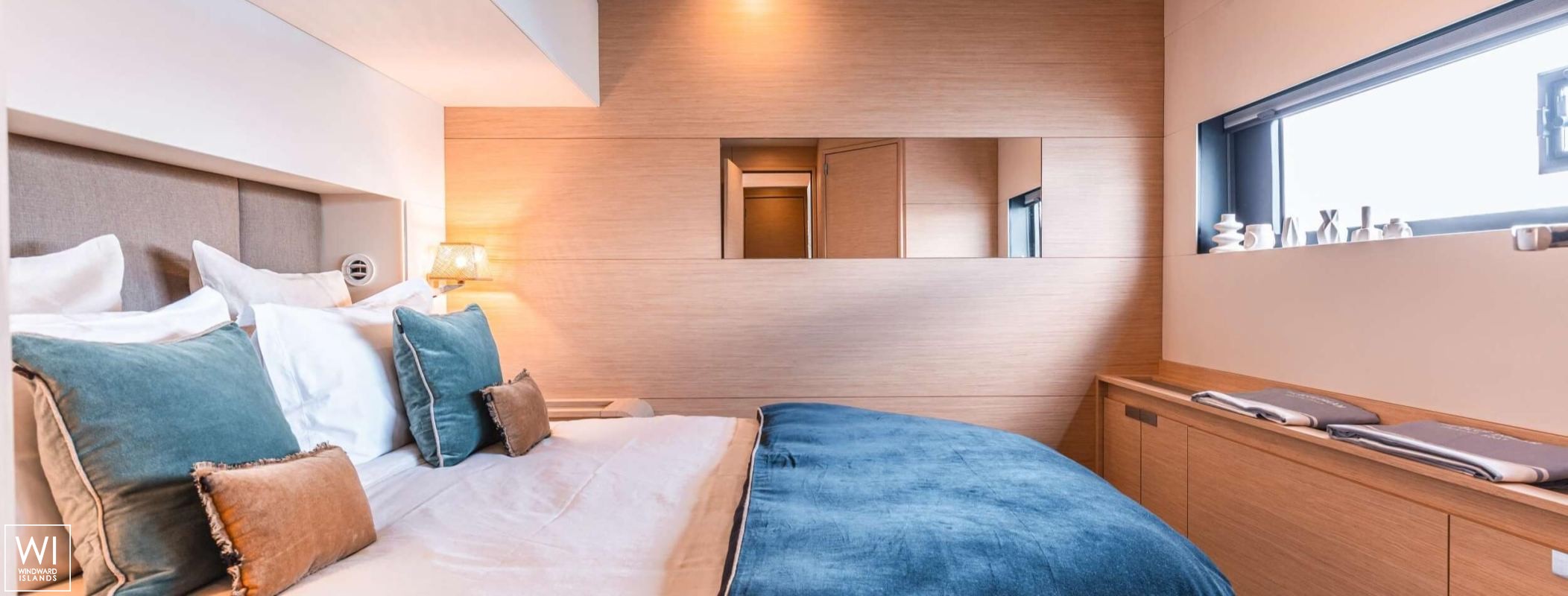 The Blue Dream  Fountaine Pajot Alegria 67 Interior 10