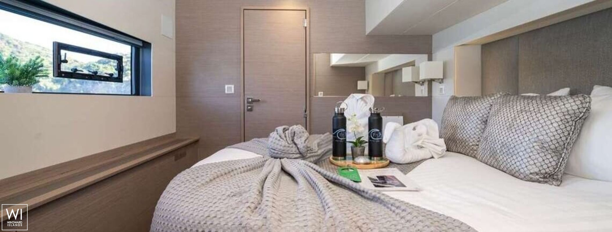 MY TY  Fountaine Pajot Alegria 67 Interior 28