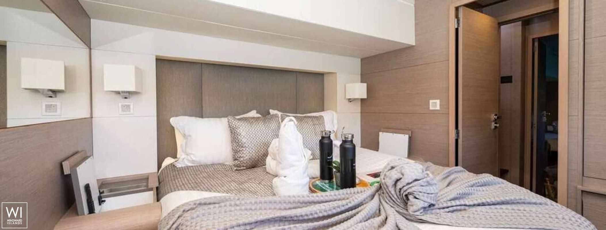 MY TY  Fountaine Pajot Alegria 67 Interior 29