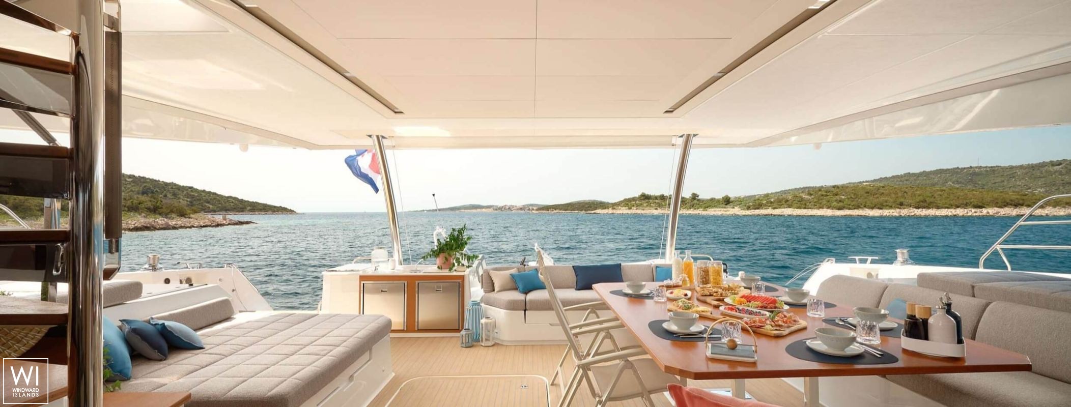 Floramye  Fountaine Pajot Alegria 67 Exterior 11
