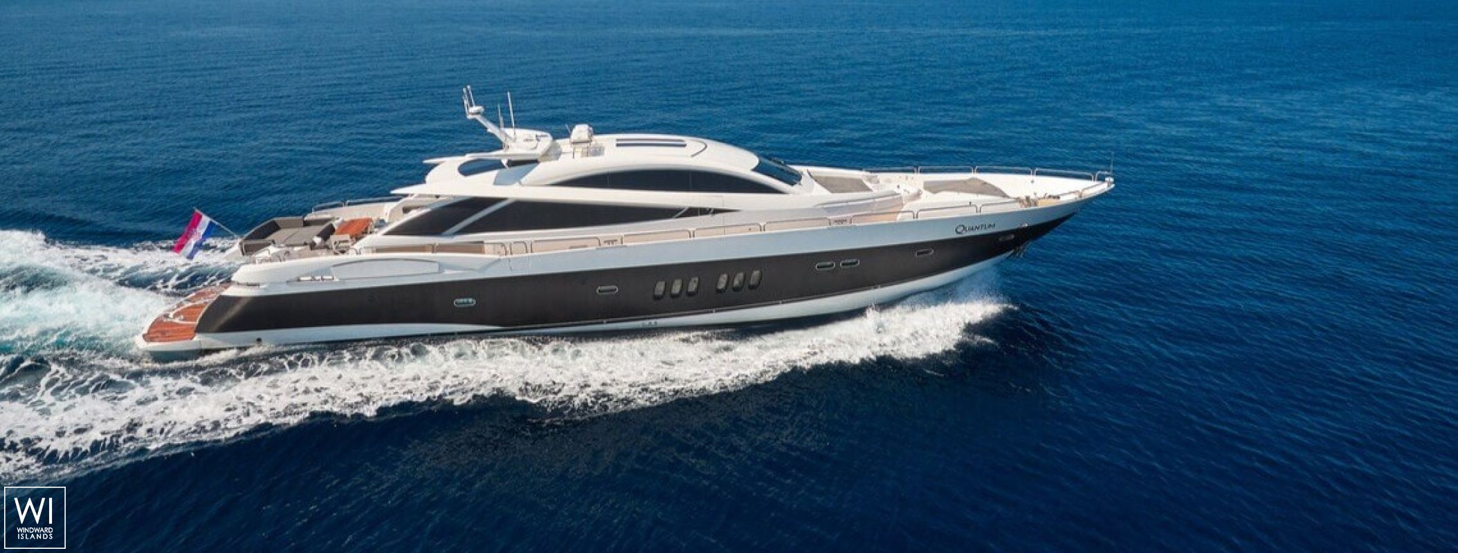 Quantum  Sunseeker Predator 108 Exterior 2