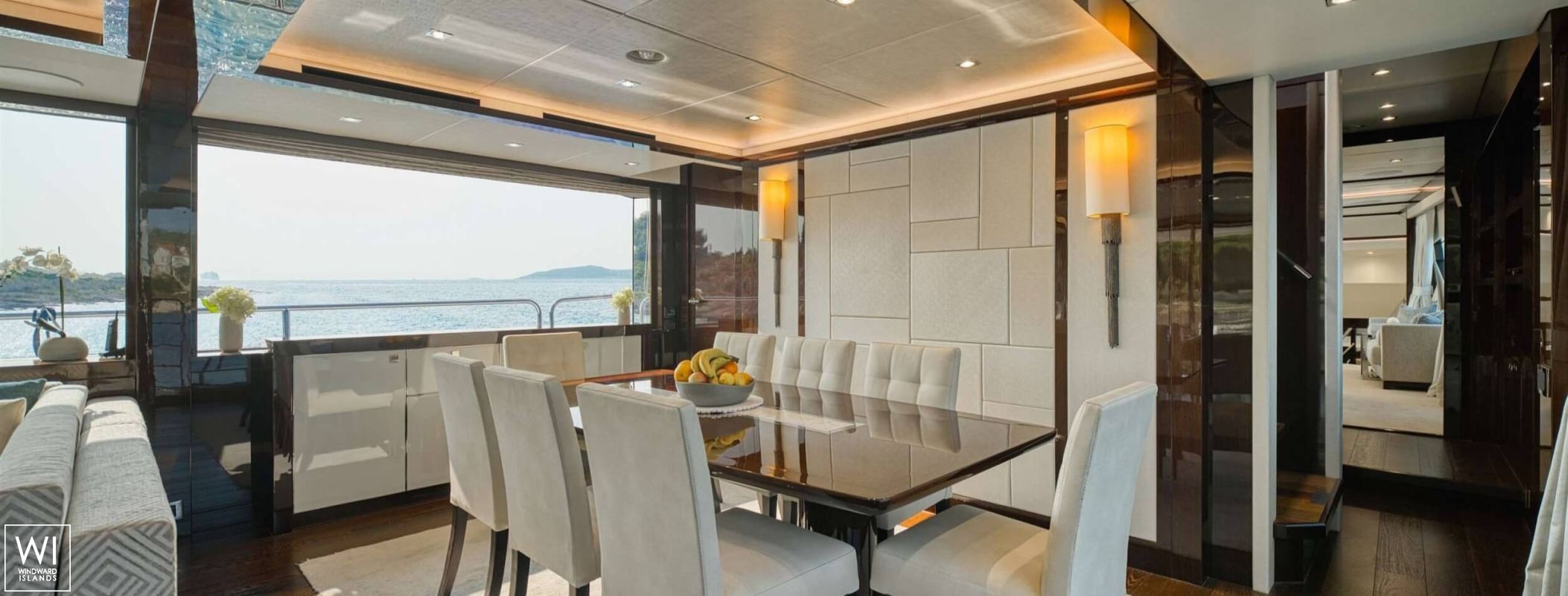 Quantum  Sunseeker Predator 108 Exterior 1