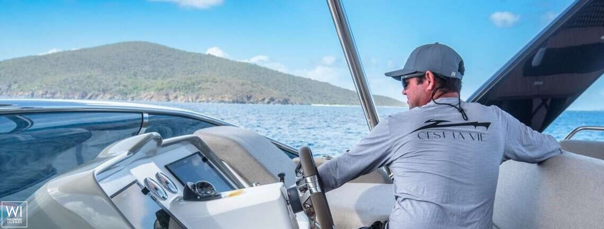 C’EST LA VIE  Lagoon Catamaran Power 67 Exterior 4