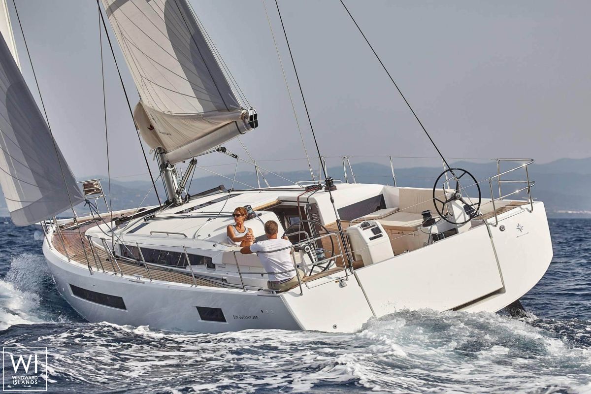 Sun Odyssey 490 Jeanneau Exterior 8