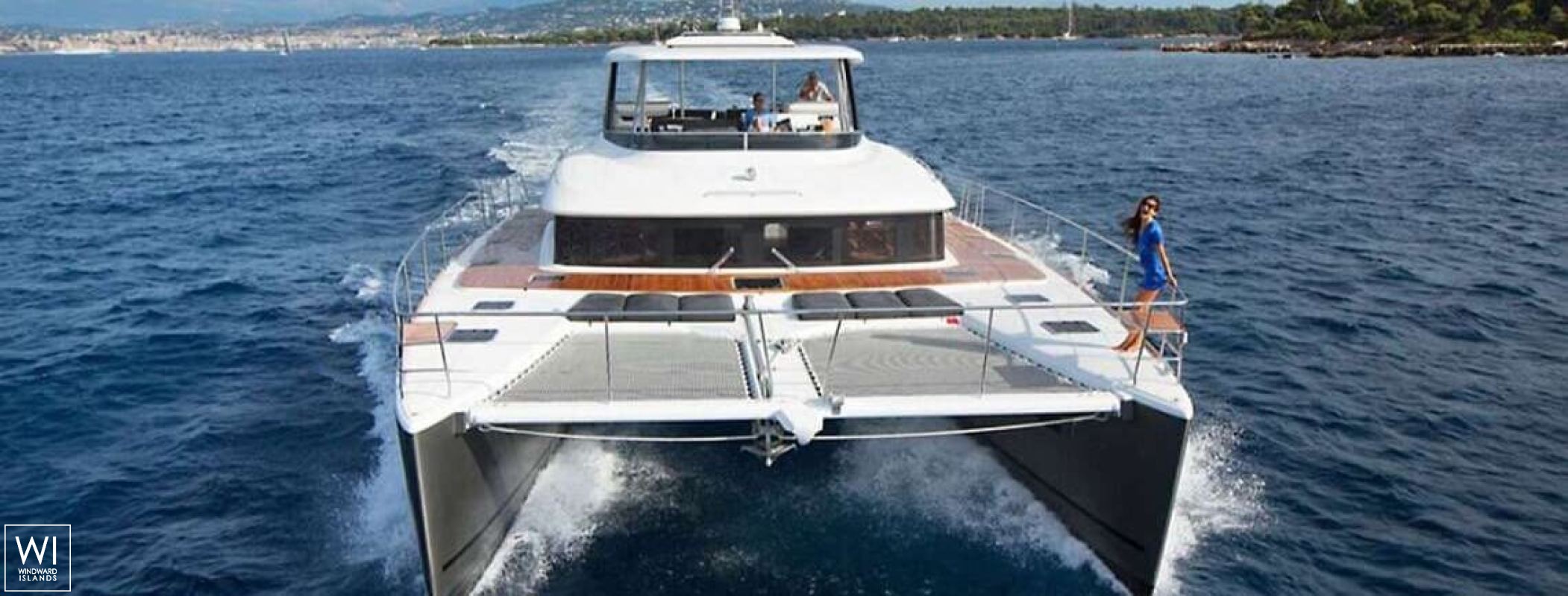 JAN'S FELION  Lagoon Catamaran Power 630 Exterior 2
