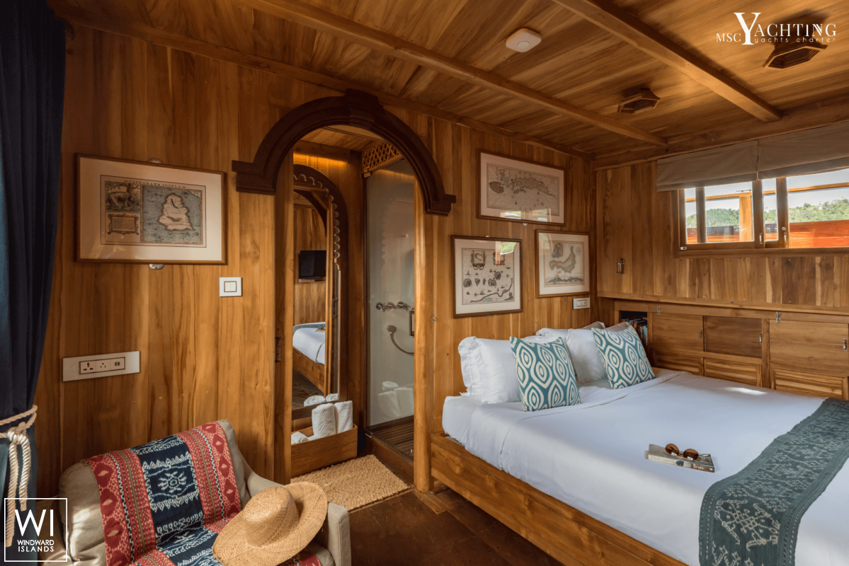 Sequoia  Konjo Schooner 86ft Interior 1