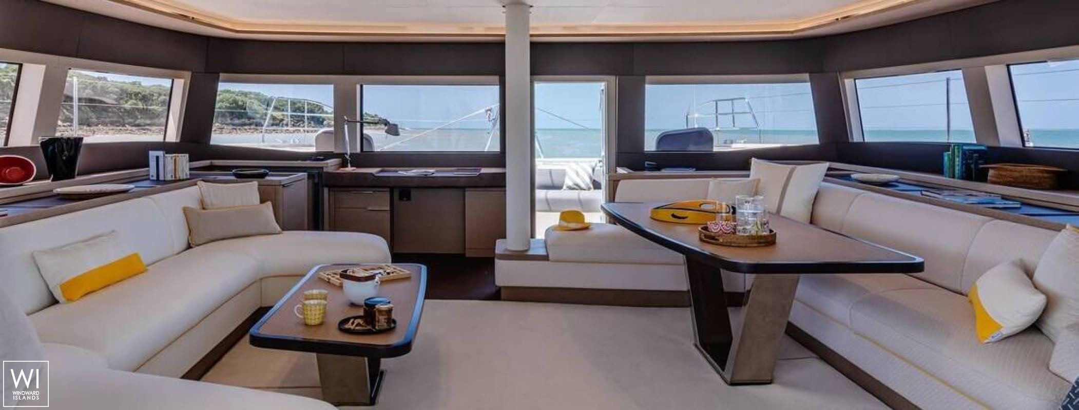 DAIQUIRI  Lagoon Catamaran Lagoon 65 Interior 18