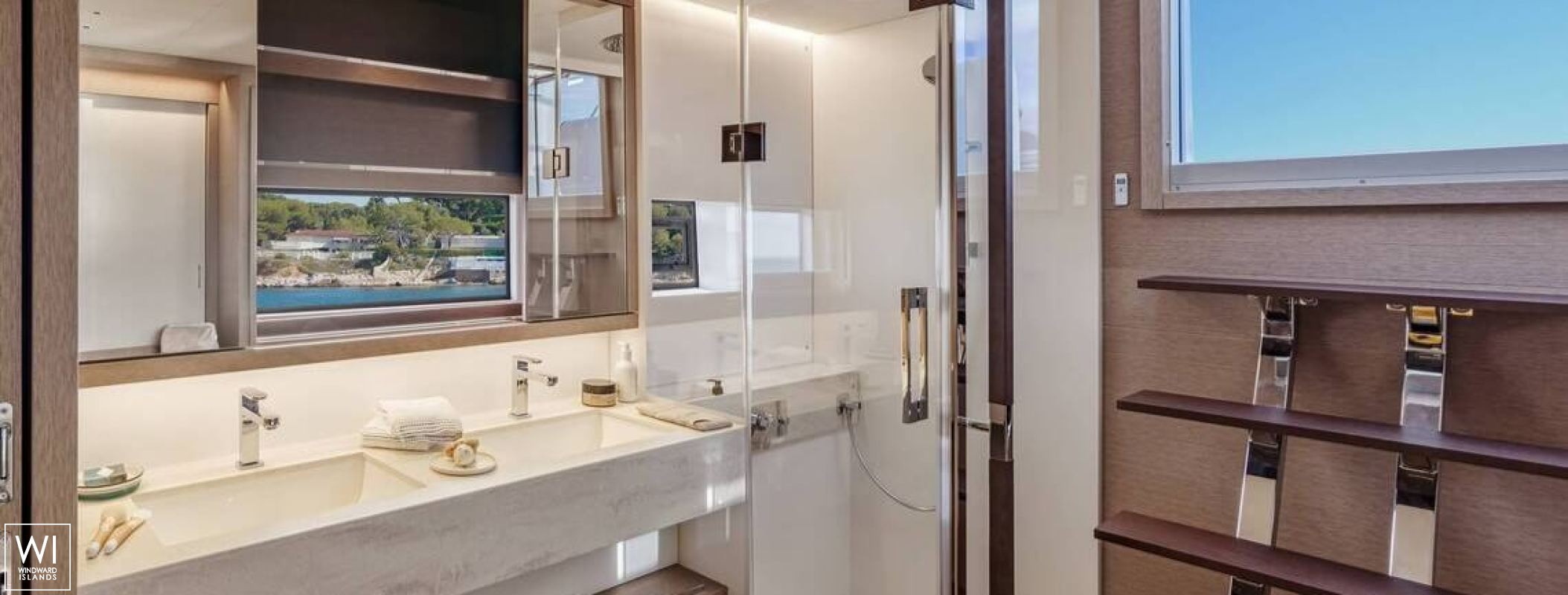 DAIQUIRI  Lagoon Catamaran Lagoon 65 Interior 20