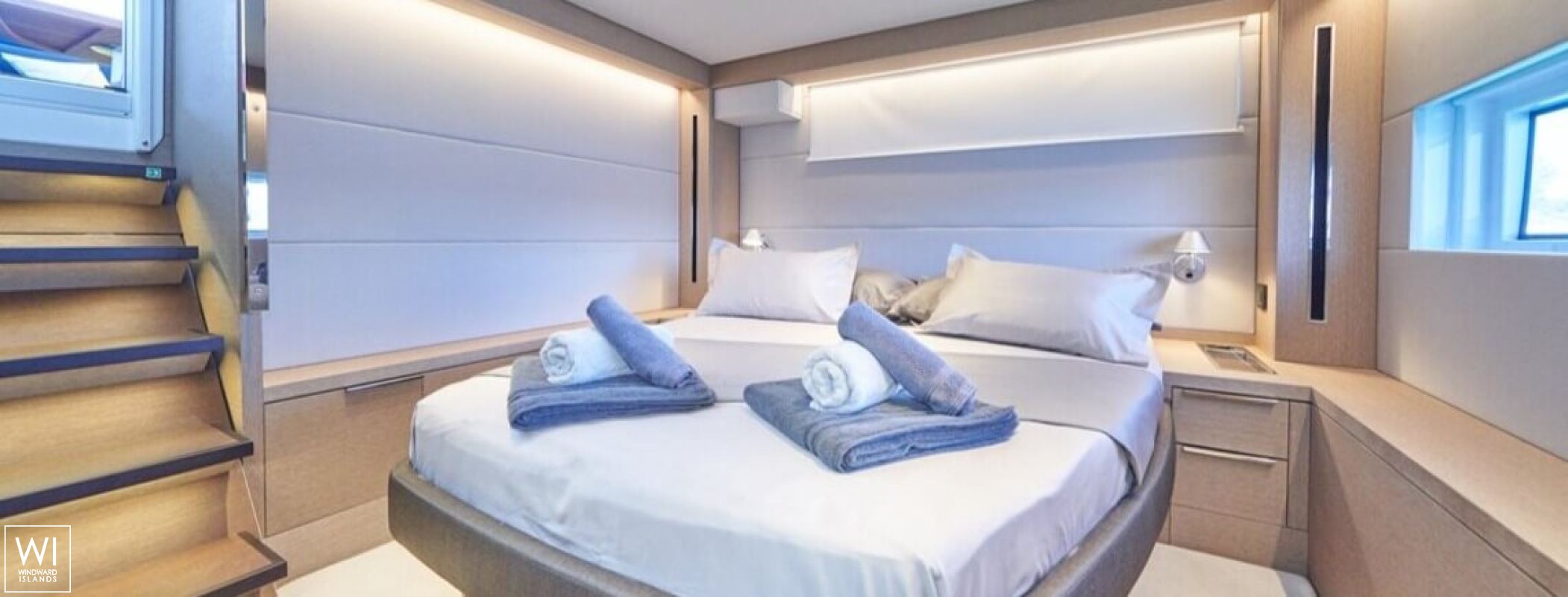 AMADA MIA  Lagoon Catamaran Lagoon 65 Interior 15